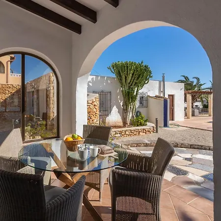 Abahana Ananas Moraira